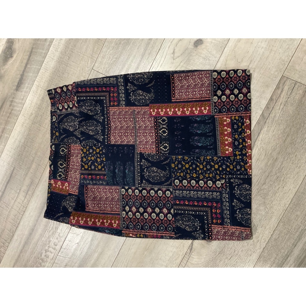 LuLaRoe Cassie Pencil Skirt Large Navy Blue Patchwork Paisley Boho Knit‎ Midi
